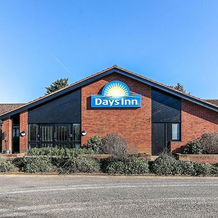 Days Inn Hotel Gretna Green Bagian luar foto