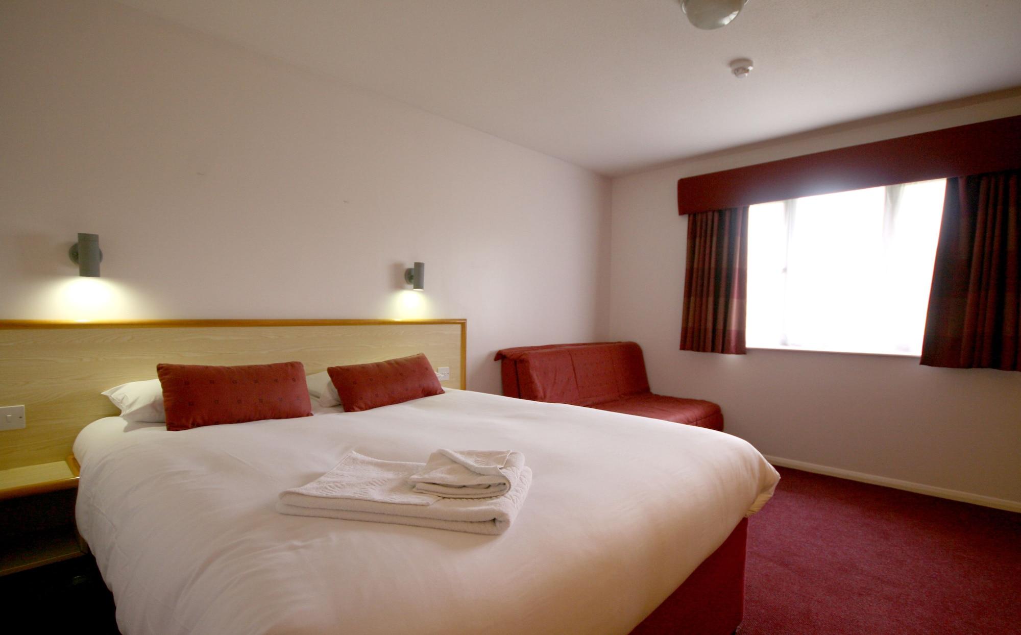 Days Inn Hotel Gretna Green Bagian luar foto