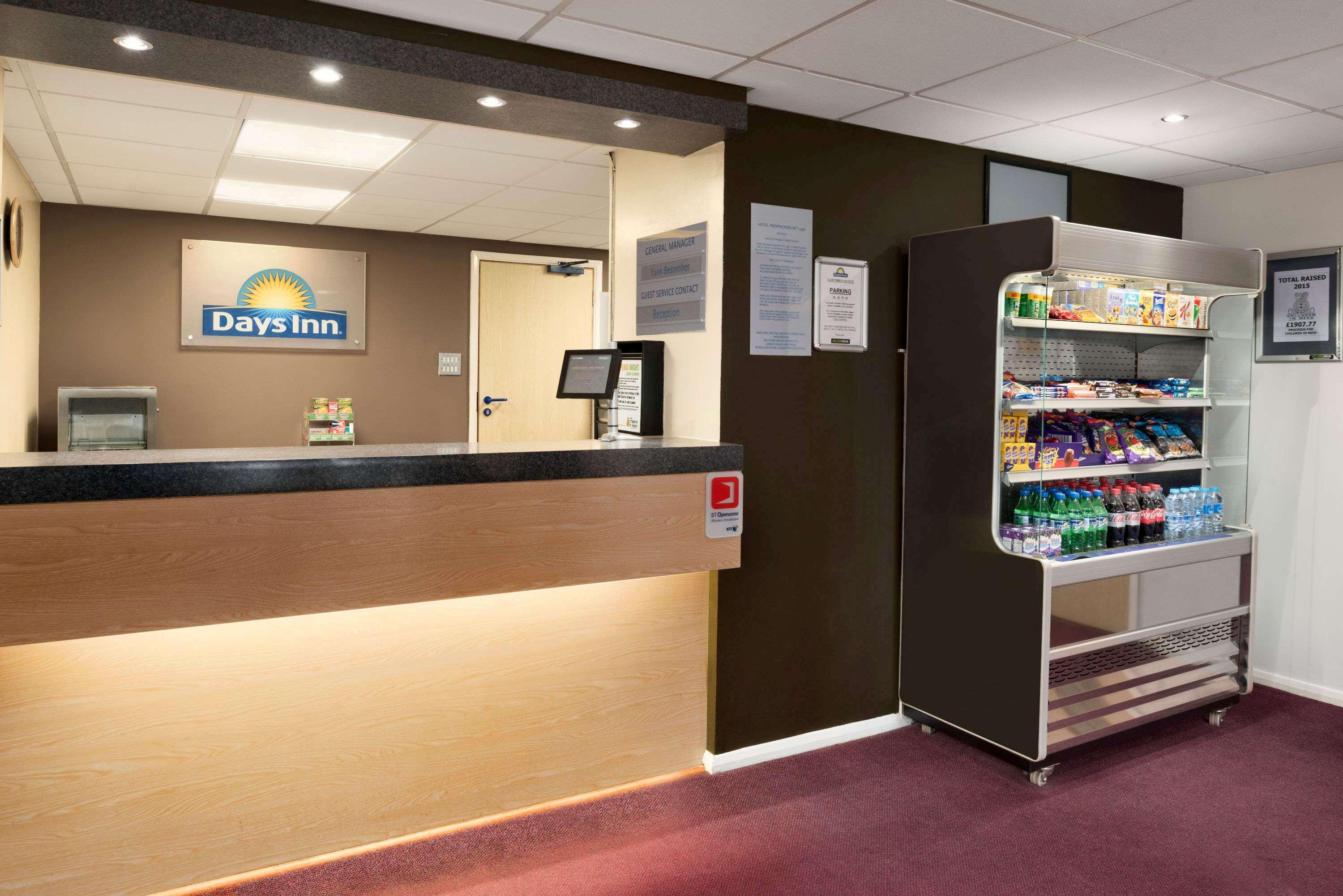 Days Inn Hotel Gretna Green Bagian luar foto