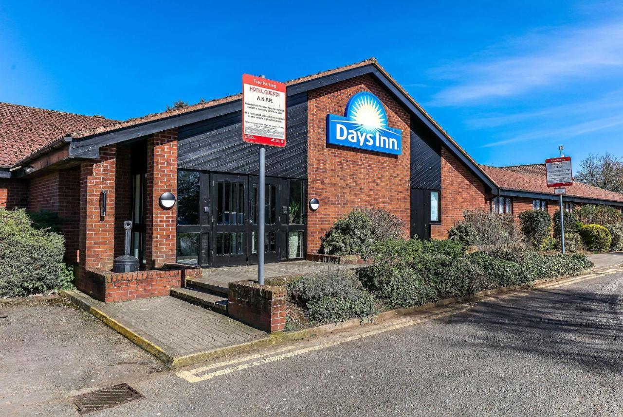 Days Inn Hotel Gretna Green Bagian luar foto