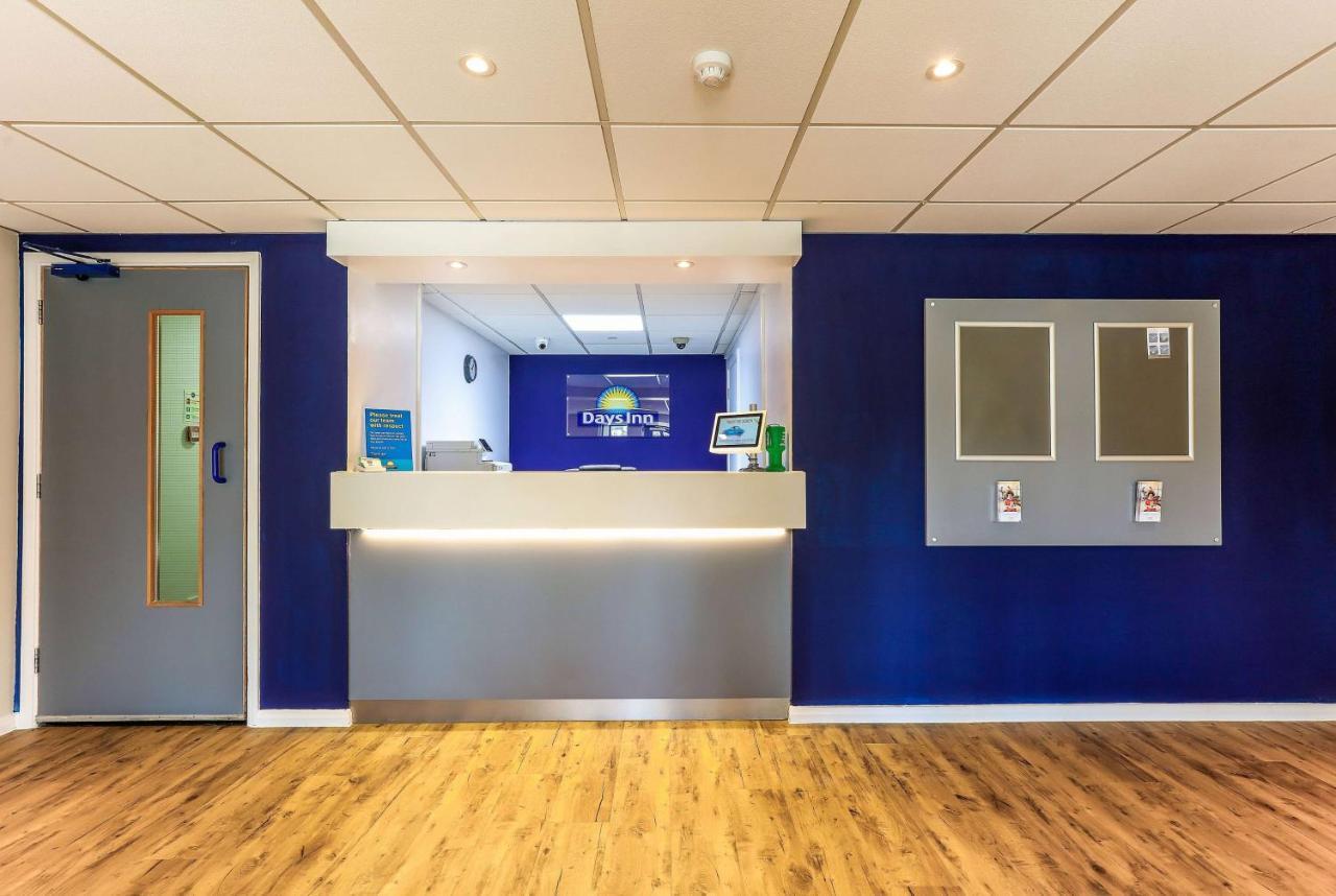 Days Inn Hotel Gretna Green Bagian luar foto