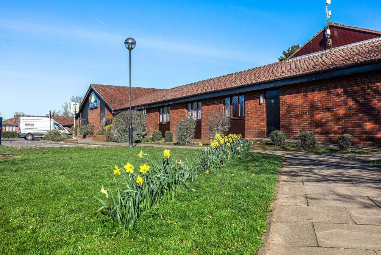 Days Inn Hotel Gretna Green Bagian luar foto