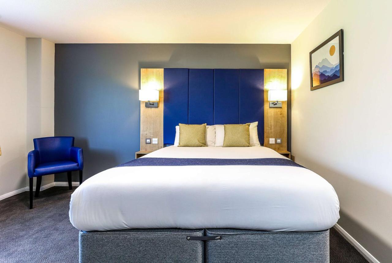 Days Inn Hotel Gretna Green Bagian luar foto
