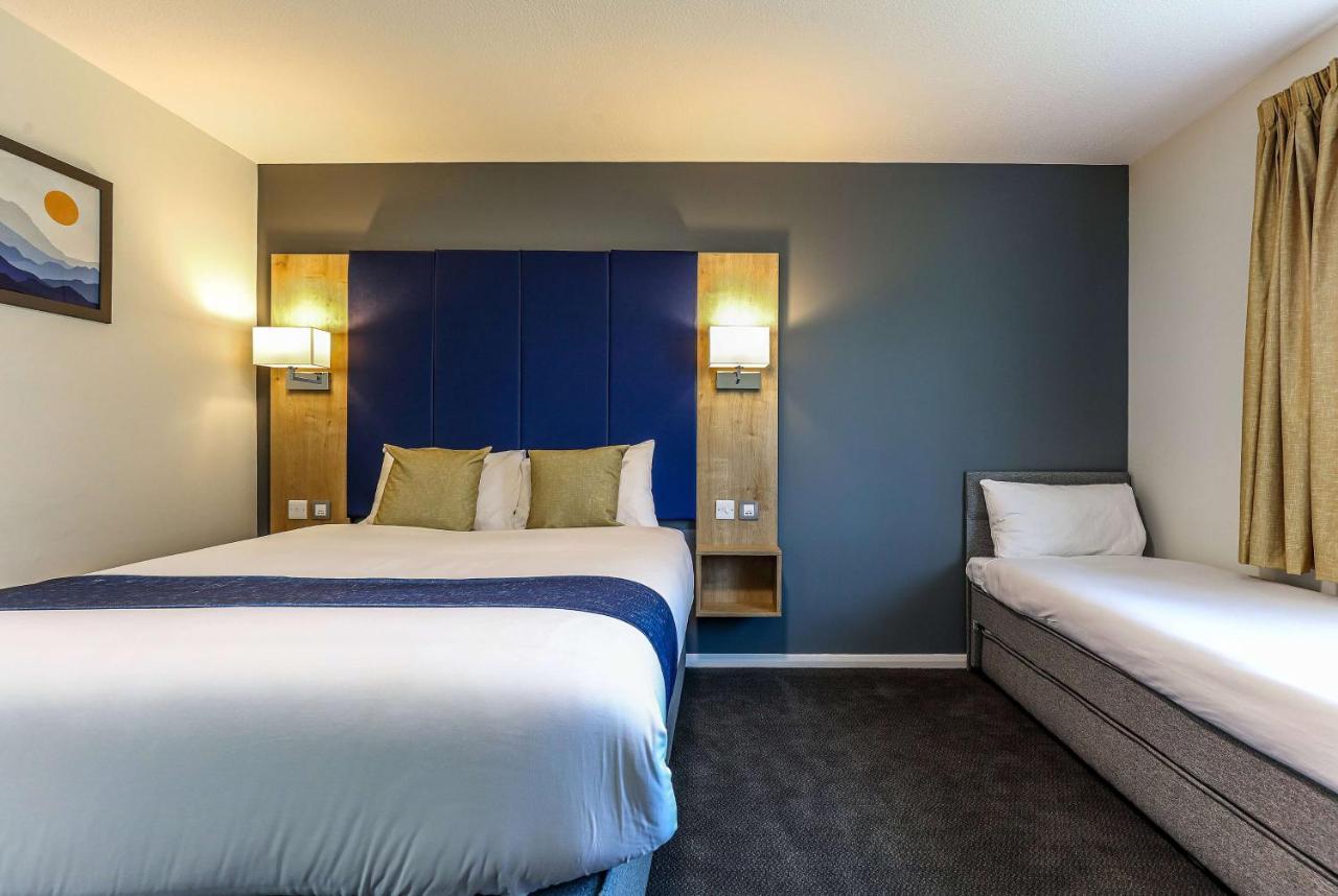 Days Inn Hotel Gretna Green Bagian luar foto