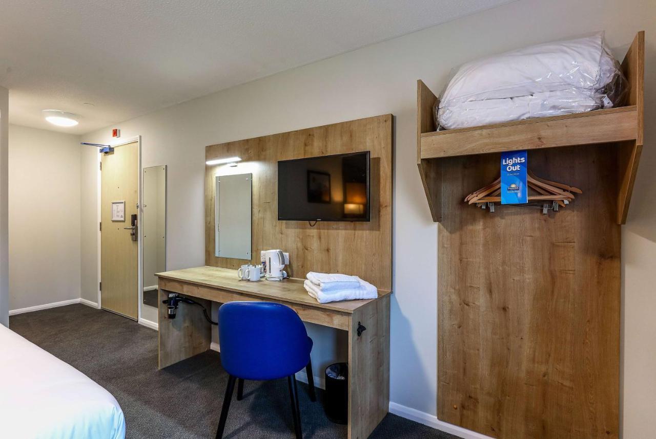 Days Inn Hotel Gretna Green Bagian luar foto