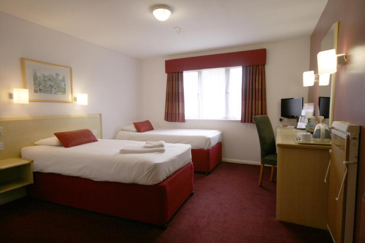 Days Inn Hotel Gretna Green Bagian luar foto