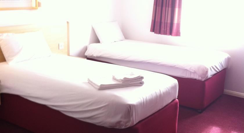 Days Inn Hotel Gretna Green Bagian luar foto